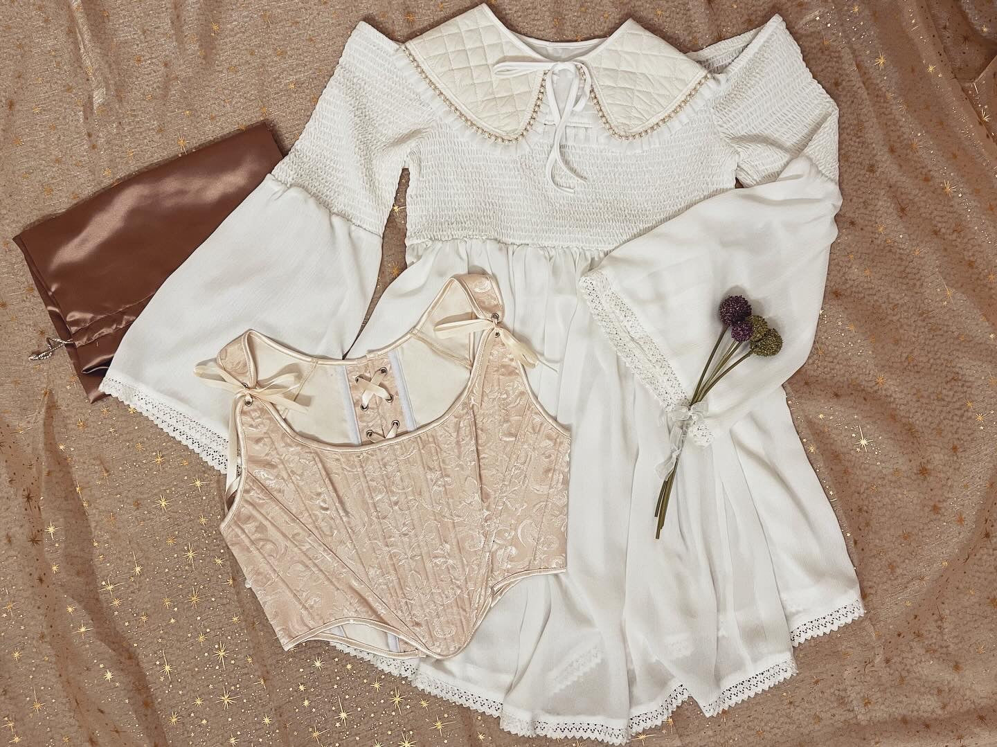 Details of a historical fashion clothing and accessories style bundle mystery bag, including medieval, renaissance, baroque, tudor, rococo, regency, Victorian, Edwardian and fantasy styles.