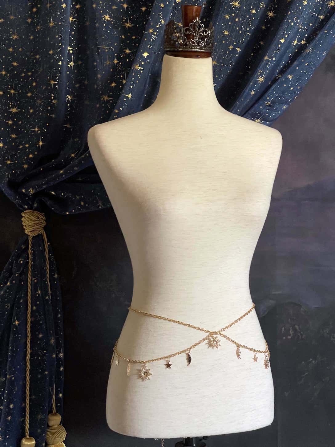 Historical Fantasy Inspired Celestial Charm Layered Chain Belt in Gold, whimsigoth wizard witchy accessory belt sun moon and star charms.
