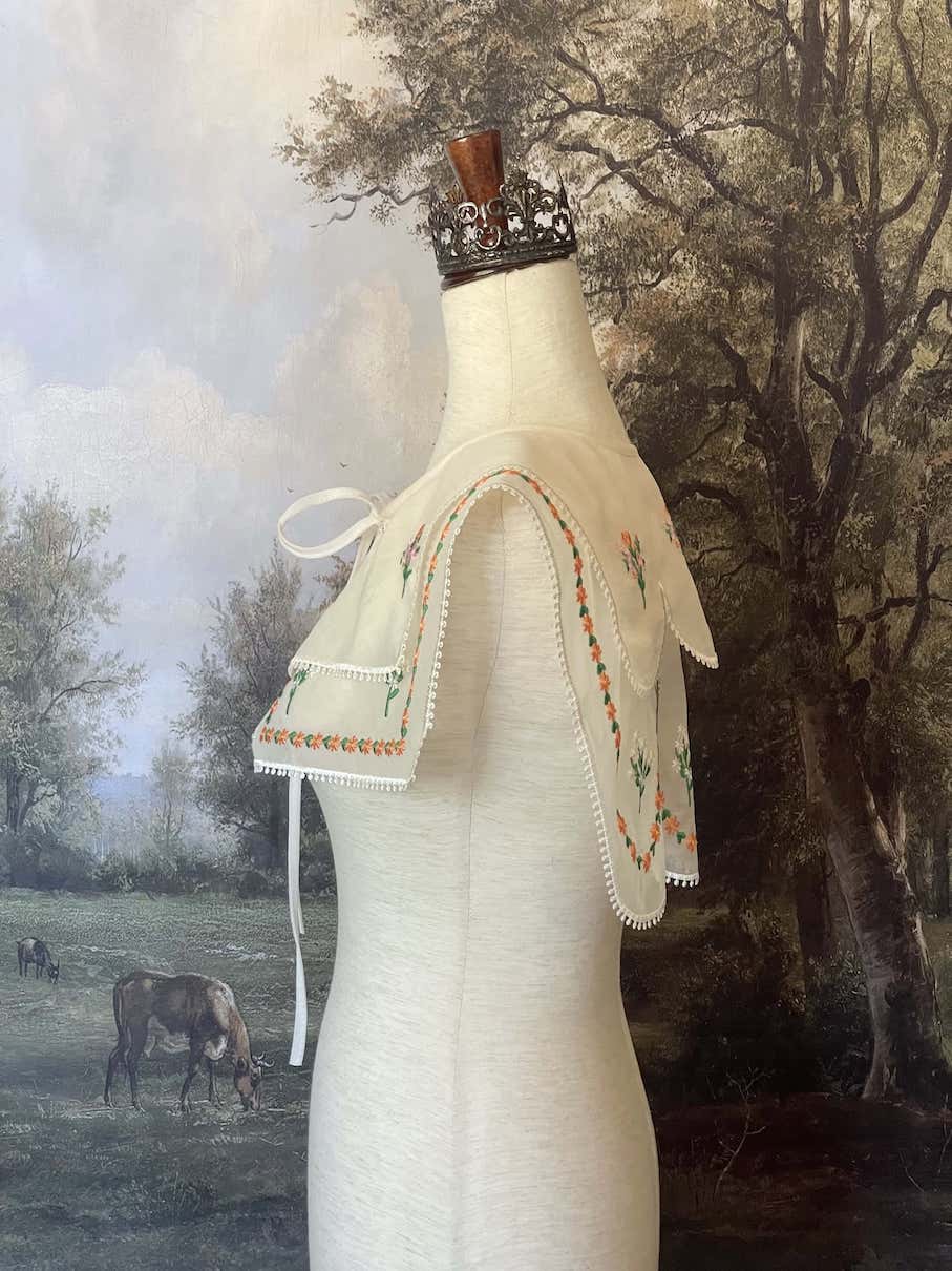 A Historically Inspired Wild Flower Embroidered Collar Capelet in Ivory, for Edwardian, Victorian, Regency, Rococo, and Baroque outfits.