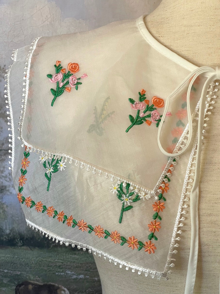 A Historically Inspired Wild Flower Embroidered Collar Capelet in White, for Edwardian, Victorian, Regency, Rococo, and Baroque outfits.