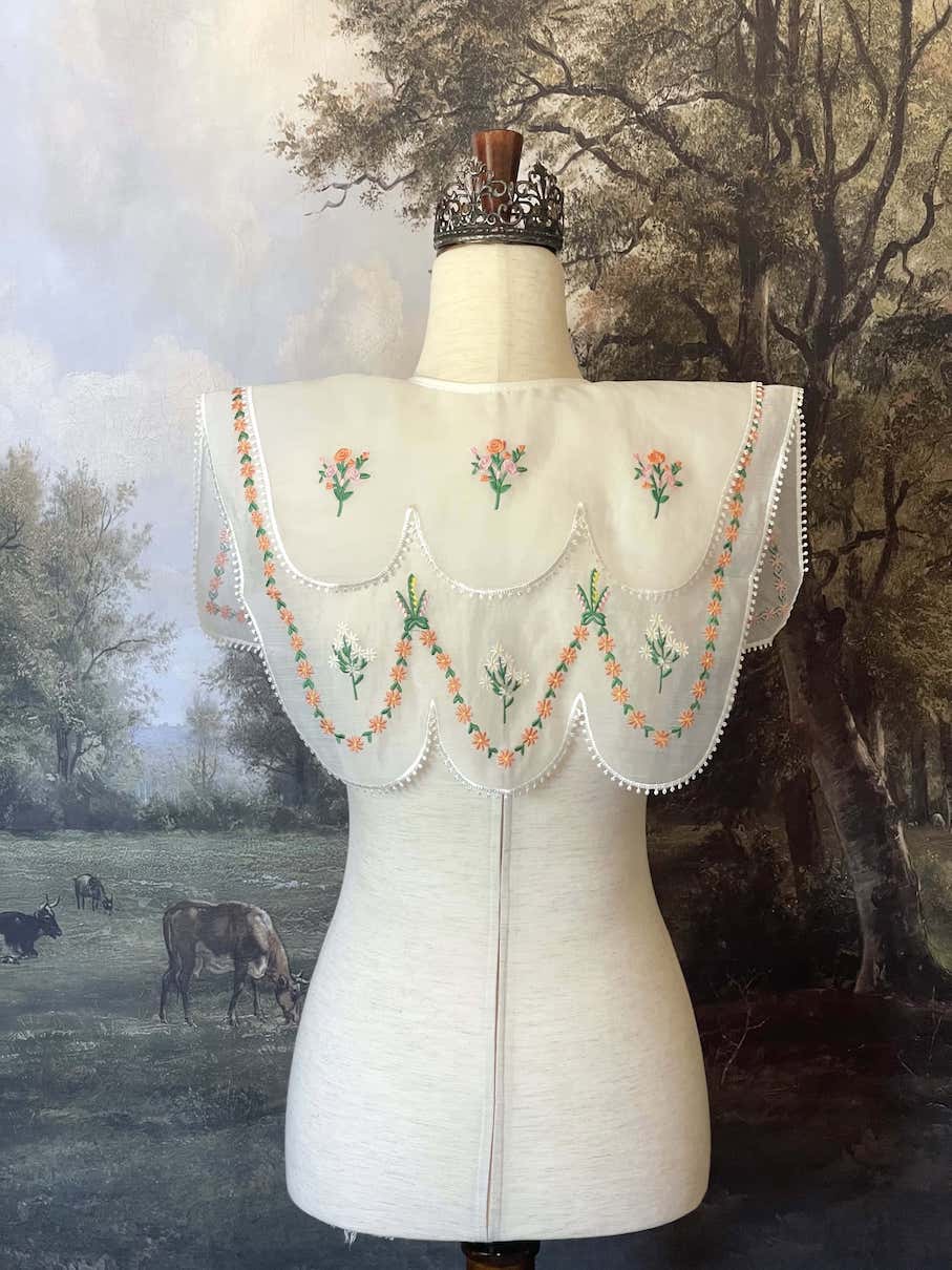 A Historically Inspired Wild Flower Embroidered Collar Capelet in White, for Edwardian, Victorian, Regency, Rococo, and Baroque outfits.