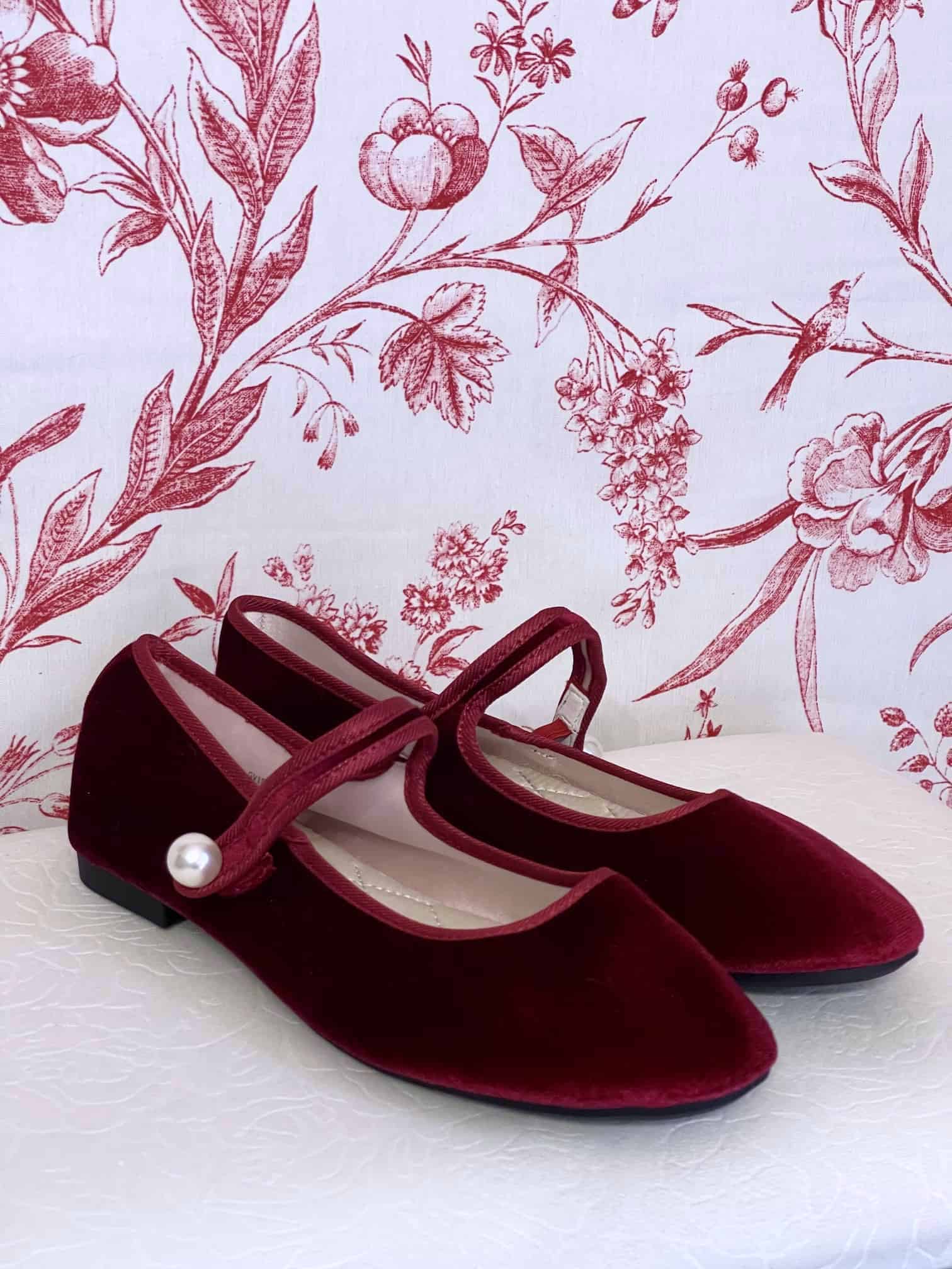 Velvet Shoes Burgundy Flat Dress Shoes Luna: Luxe Berry Velvet Velvet Shoes Burgundy Flat Dress Shoes Luna: Luxe Berry Velvet