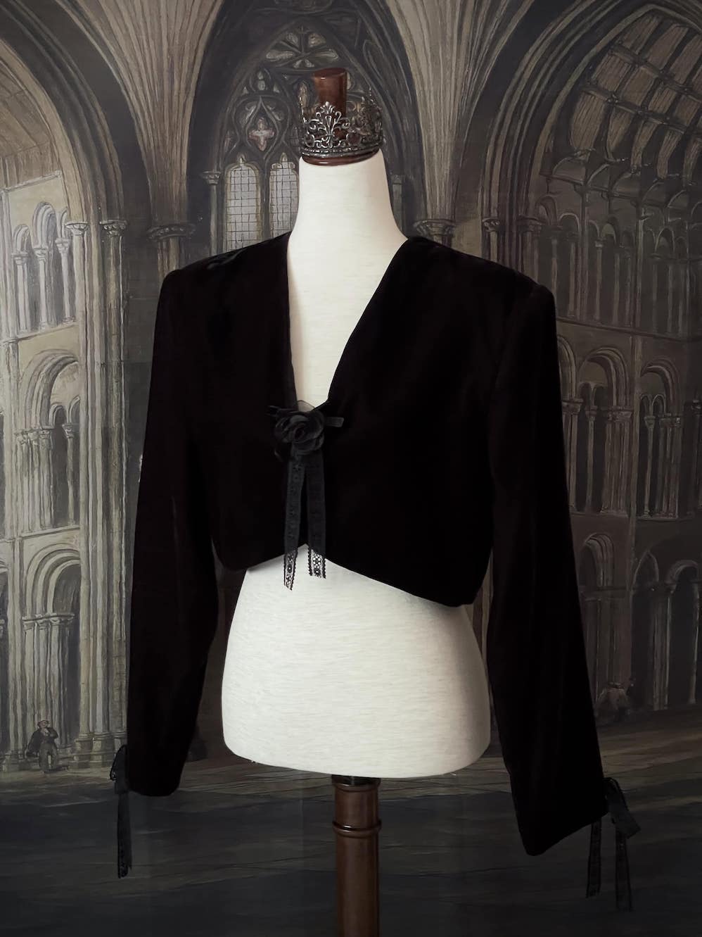 Vintage 1980's Scott McClintock Historically Inspired Regency Victorian Edwardian era Black Velvet Cropped Spencer Jacket.