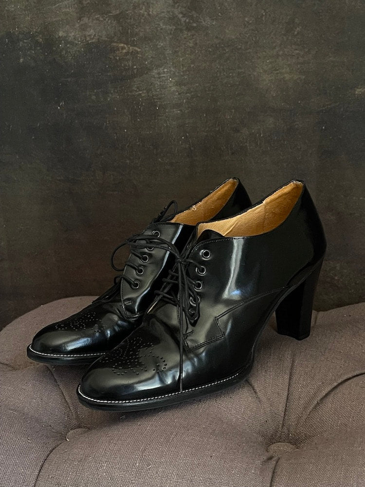 Vintage Y2K Lace Up Decorative Oxford Heels in Gothic Black Size