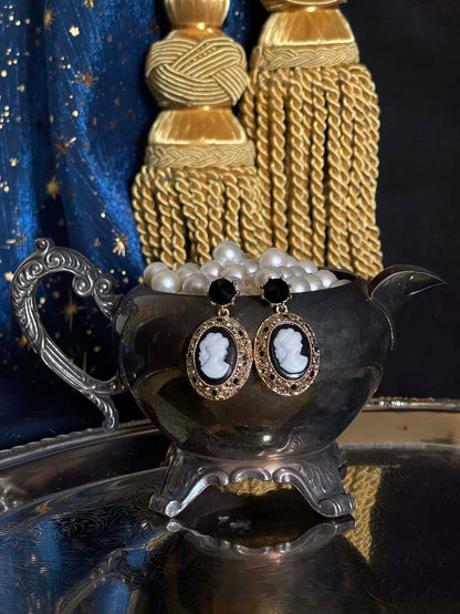 Historically Inspired Gothic Filigree Cameo Earrings in Black x Gold, for Victorian, Edwardian, Baroque, Regency, and Rococo Outfits.