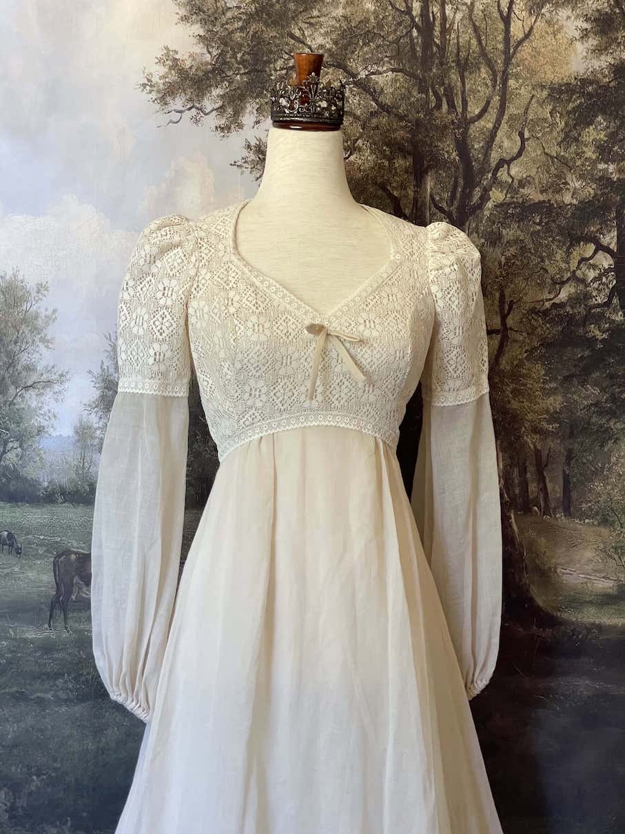 Vintage 1970's Audrey Marlett Maxi Prairie Dress with Historically-inspired details, long juliet bishop sleeves, lace sweetheart bodice, crochet lace trim. Edwardian and renaissance style.