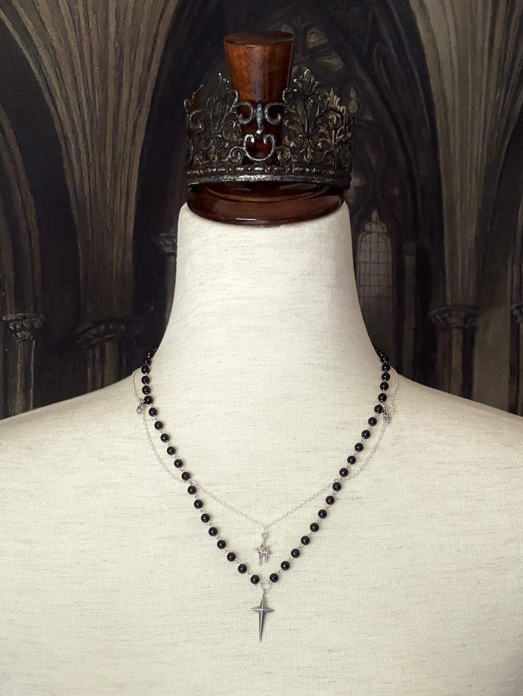 A Handmade Medieval Knight Inspired Gothic North Star Beaded Chain Necklace in Black x Silver.