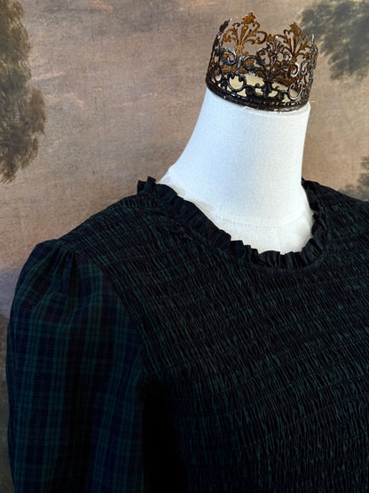 Close up of collar