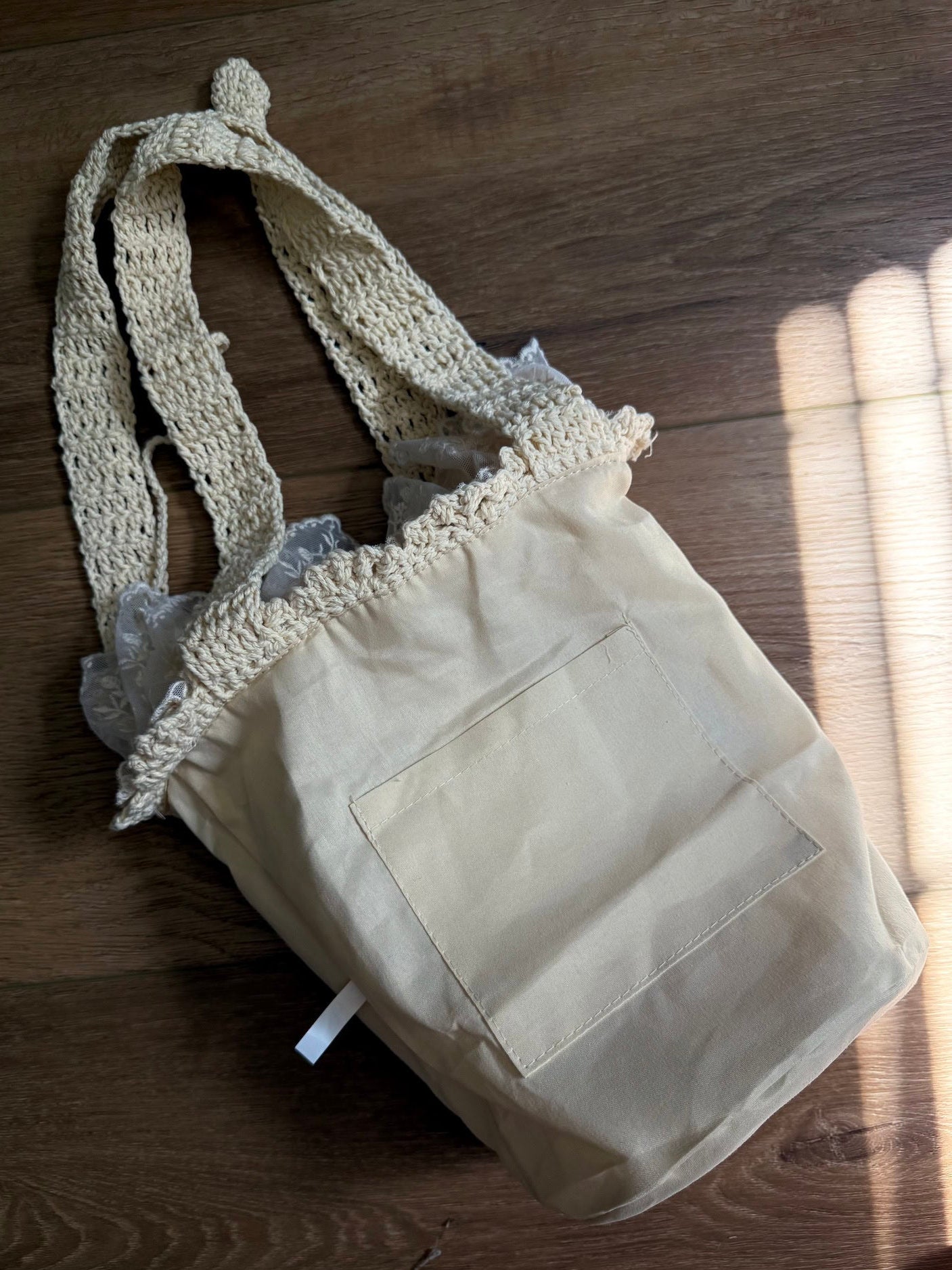 Inner pocket of the bag