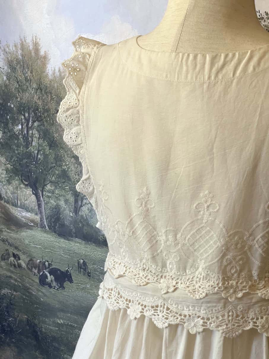 Historical cottagecore Edwardian & Victorian Inspired Floral Embroidered Cotton Vest in Ivory.