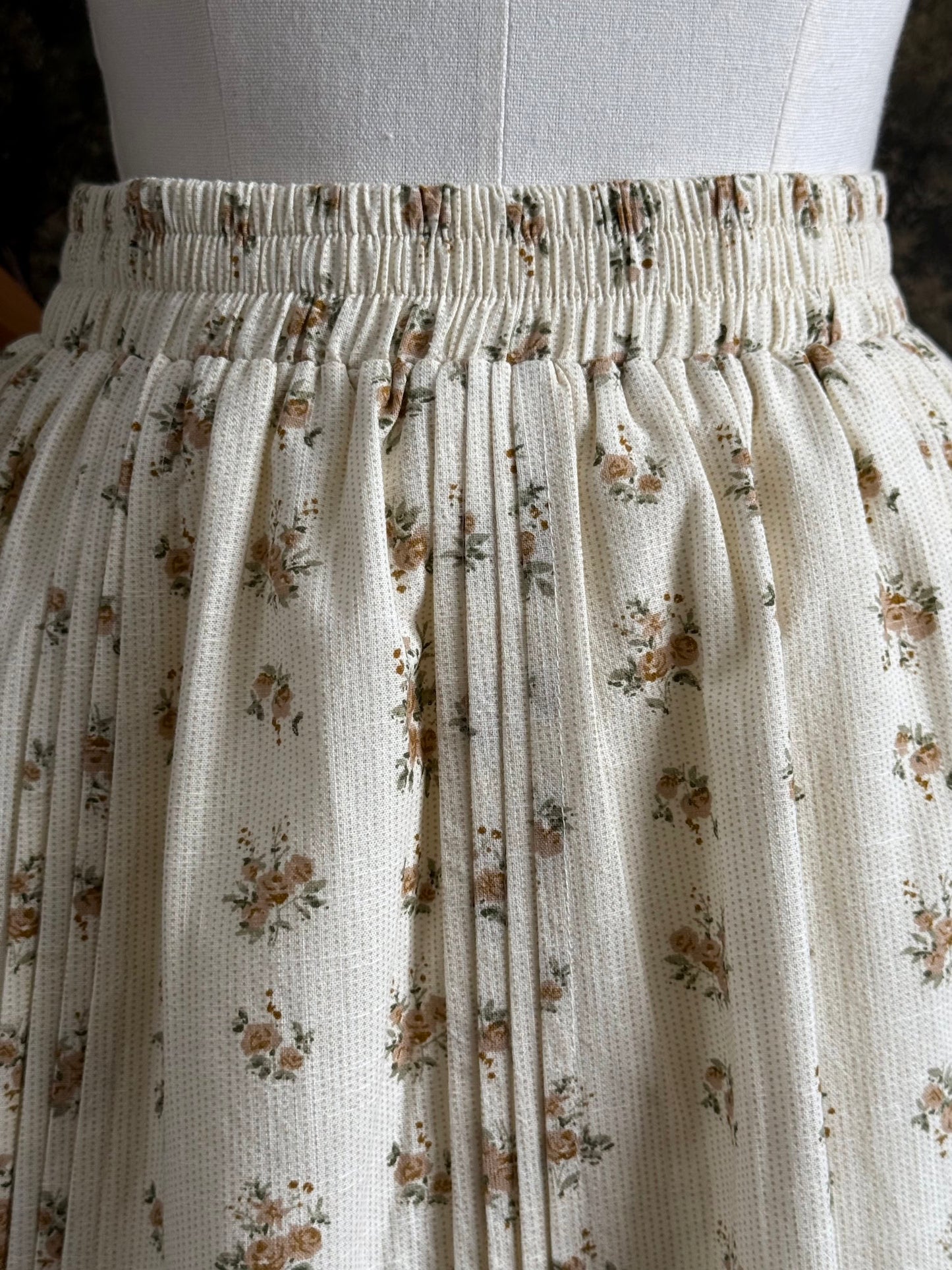 Close up of the pintuck pleats and waistband