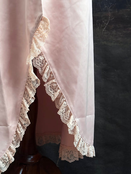 Lace details