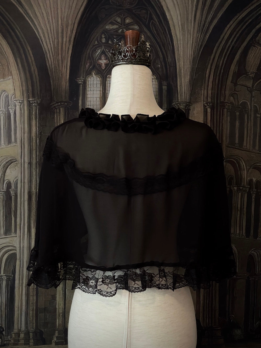 Historically Inspired Lace Trimmed Capelet Shawl in Gothic Black