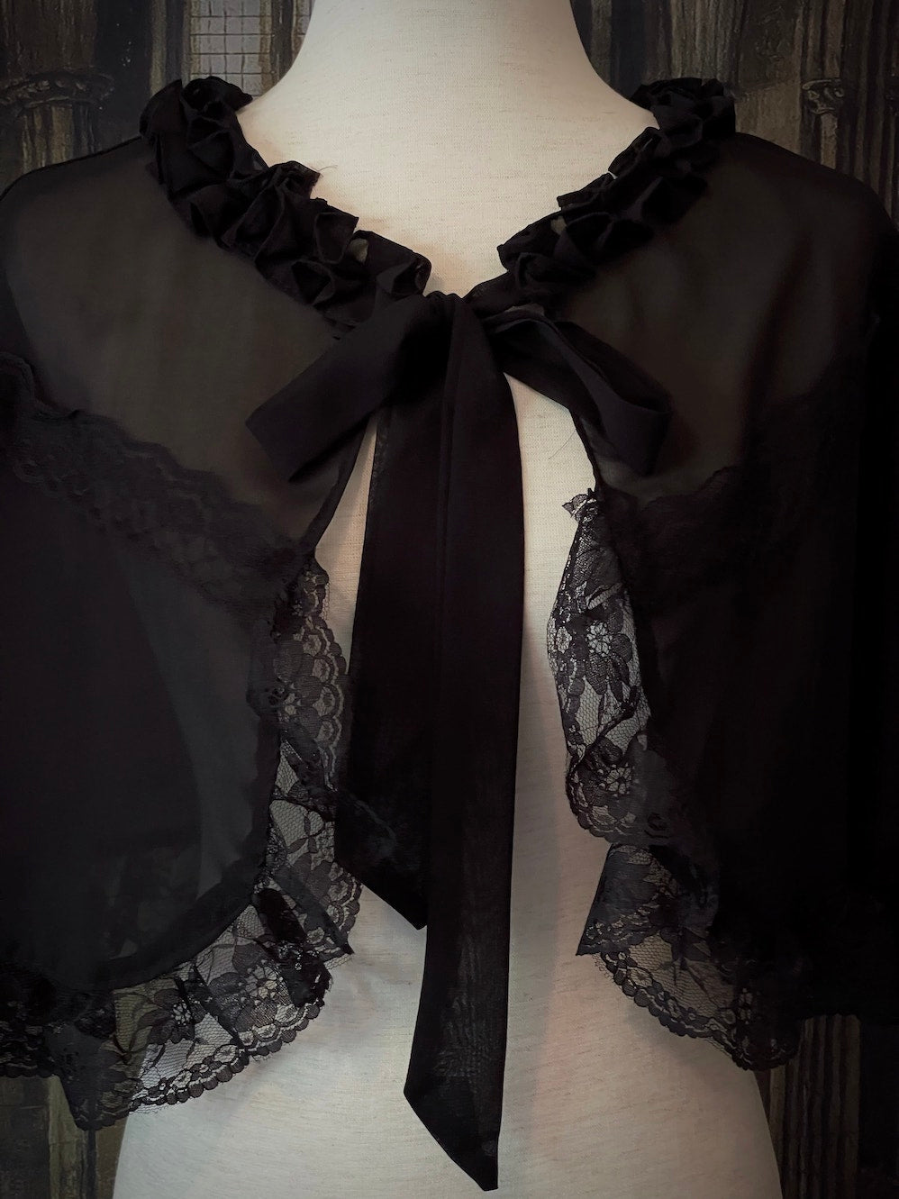 Historically Inspired Lace Trimmed Capelet Shawl in Gothic Black